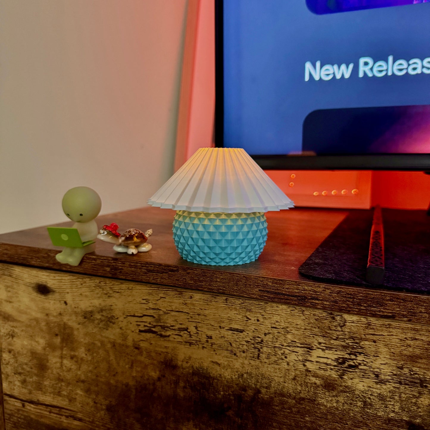 Baby Pine Lamp