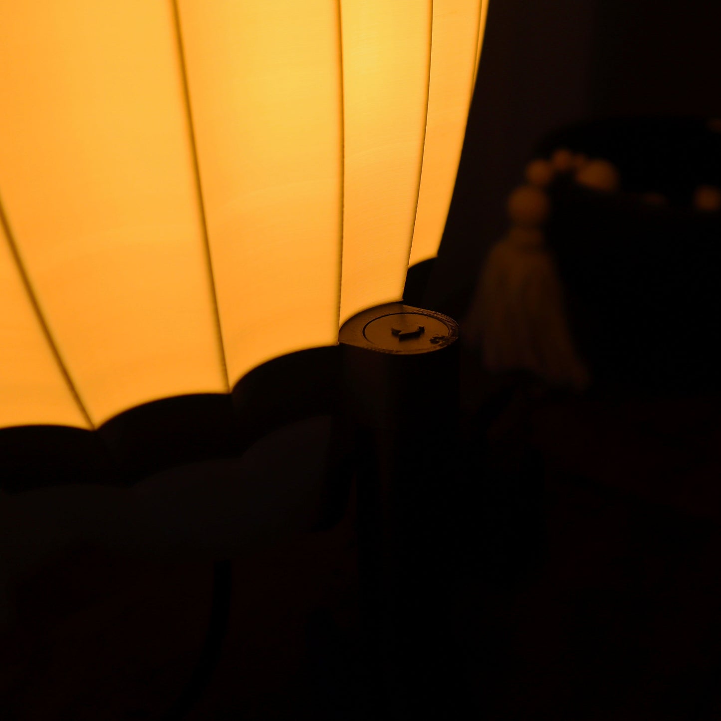 Laho Lamp Coal
