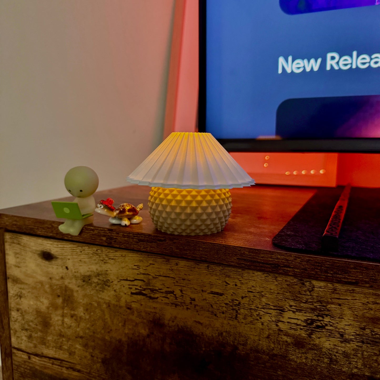 Baby Pine Lamp