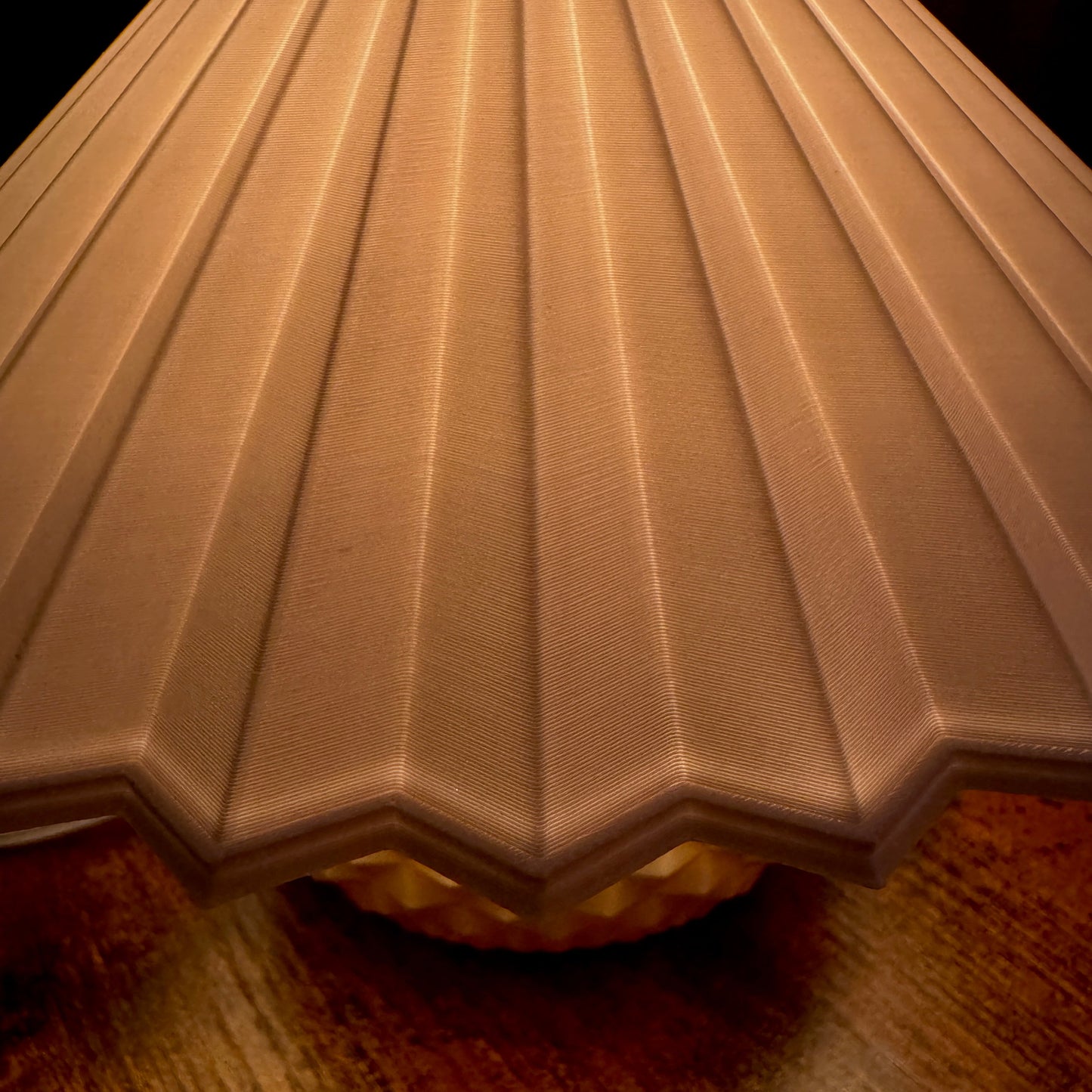 Pine Lamp - Sand