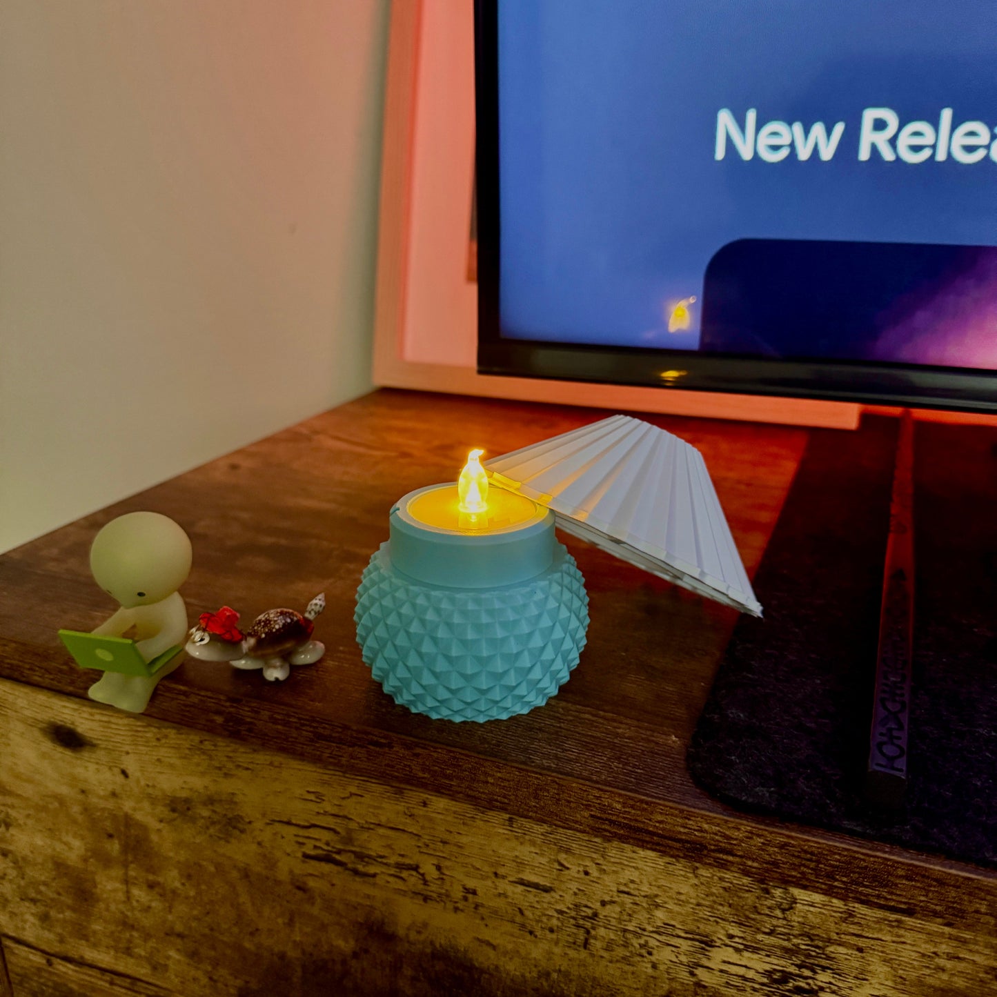 Baby Pine Lamp