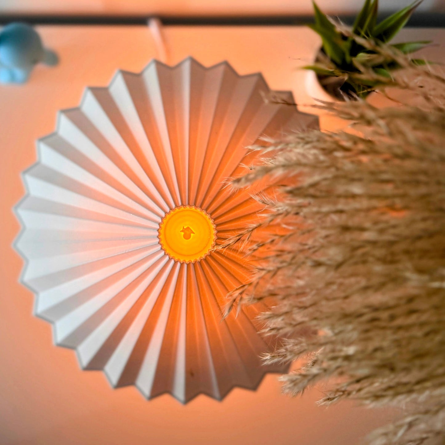 Pine Lamp - Sand