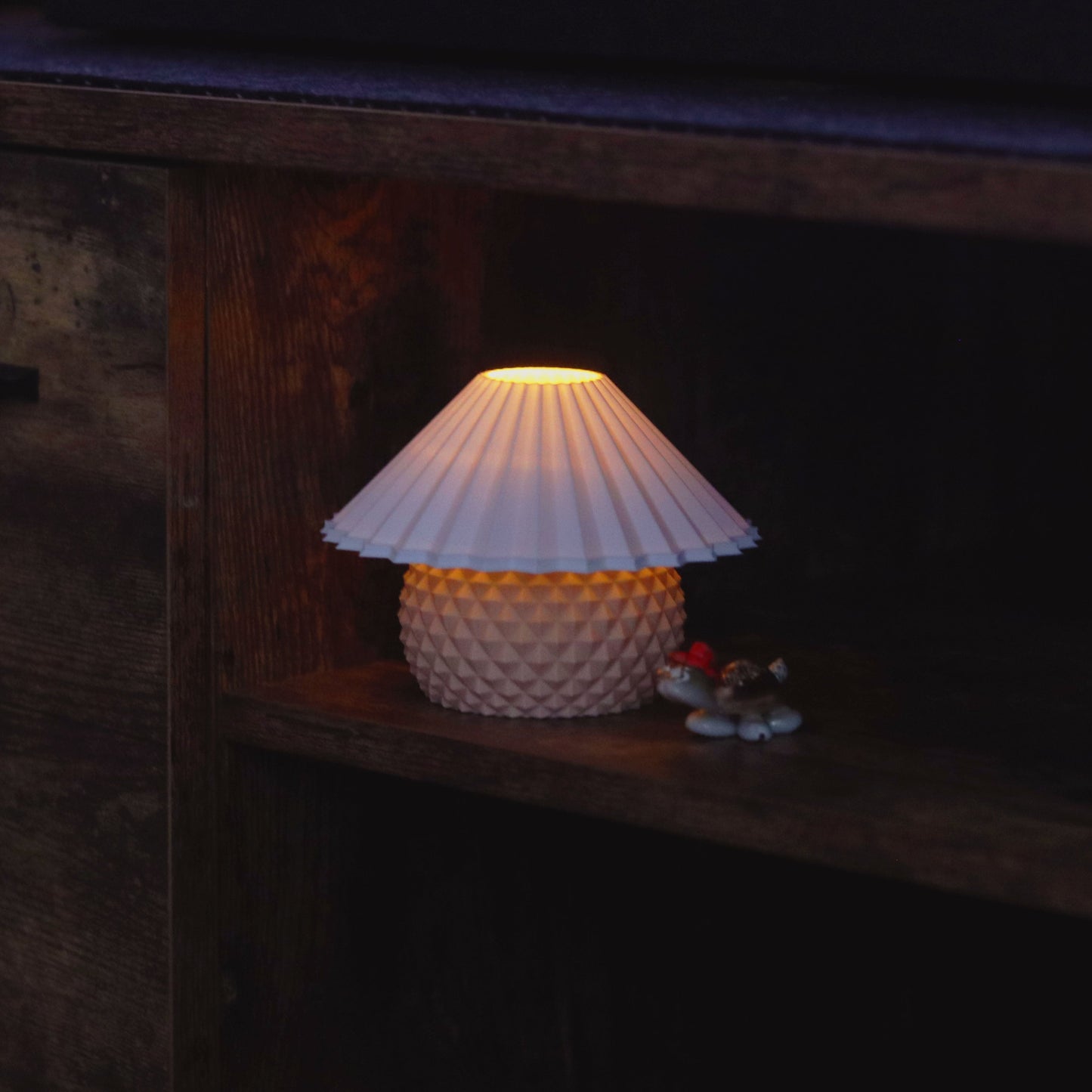 Baby Pine Lamp